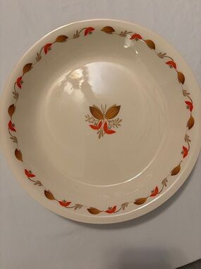 Vintage Largo pie plate